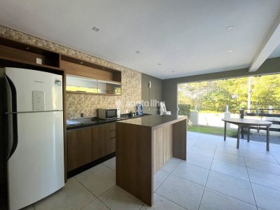 Apartamento à venda com 67m², 2 quartos, 1 suíte, 2 vagas no bairro Portal do Ribeirão em Florianópolis - Foto 23