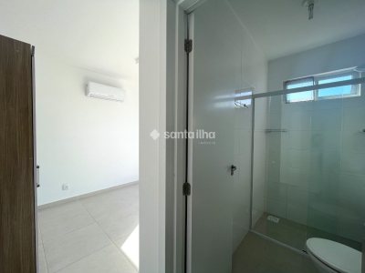 Apartamento à venda com 67m², 2 quartos, 1 suíte, 2 vagas no bairro Portal do Ribeirão em Florianópolis - Foto 11