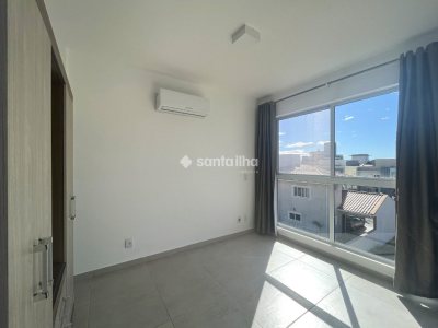 Apartamento à venda com 67m², 2 quartos, 1 suíte, 2 vagas no bairro Portal do Ribeirão em Florianópolis - Foto 14