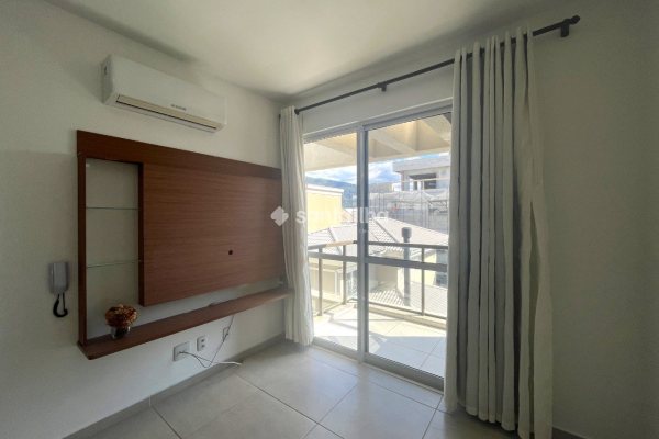 Apartamento à venda com 67m², 2 quartos, 1 suíte, 2 vagas no bairro Portal do Ribeirão em Florianópolis
