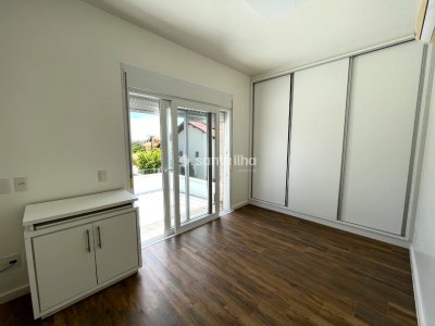 Casa em Condomínio para alugar com 576m², 3 quartos, 2 suítes, 4 vagas no bairro Morro das Pedras em Florianópolis - Foto 33