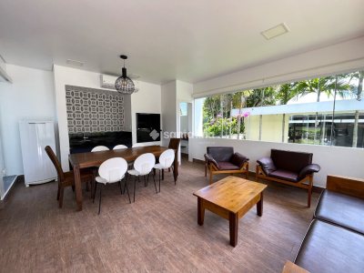 Casa em Condomínio para alugar com 576m², 3 quartos, 2 suítes, 4 vagas no bairro Morro das Pedras em Florianópolis - Foto 17