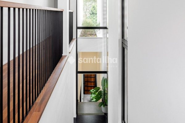 Casa em Condomínio à venda com 484m², 3 quartos, 3 suítes, 4 vagas no bairro Cacupé em Florianópolis