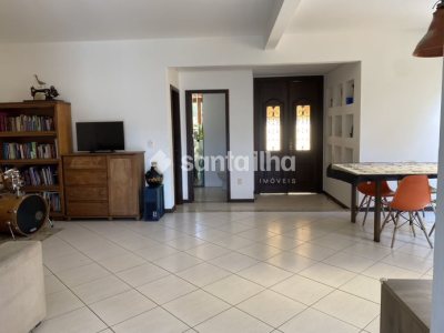 Casa à venda com 189m², 6 quartos, 1 suíte, 4 vagas no bairro Campeche em Florianópolis - Foto 8