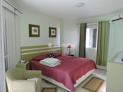 Casa à venda com 245m², 4 quartos, 1 suíte, 2 vagas no bairro Campeche em Florianópolis - Foto 16