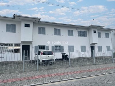 Casa à venda com 390m², 14 quartos, 8 vagas no bairro Campeche em Florianópolis - Foto 2