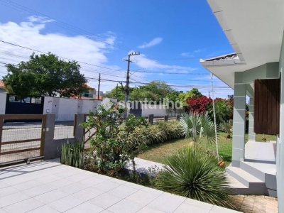 Casa à venda com 130m², 3 quartos, 1 suíte, 2 vagas no bairro Campeche em Florianópolis - Foto 25