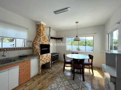Casa à venda com 220m², 2 quartos, 1 suíte, 1 vaga no bairro Lagoa da Conceição em Florianópolis - Foto 19