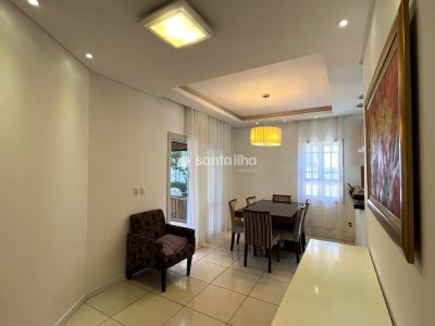 Casa à venda com 220m², 2 quartos, 1 suíte, 1 vaga no bairro Lagoa da Conceição em Florianópolis - Foto 6