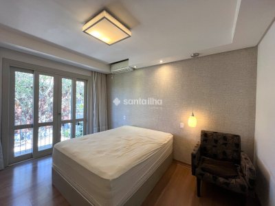 Casa à venda com 220m², 2 quartos, 1 suíte, 1 vaga no bairro Lagoa da Conceição em Florianópolis - Foto 10
