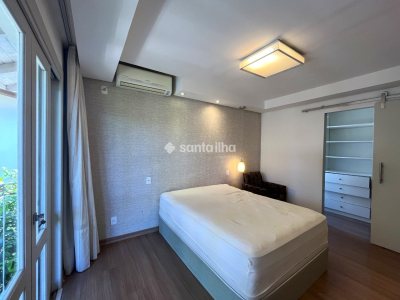 Casa à venda com 220m², 2 quartos, 1 suíte, 1 vaga no bairro Lagoa da Conceição em Florianópolis - Foto 11