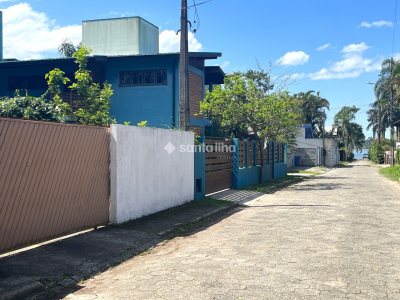 Casa à venda com 220m², 2 quartos, 1 suíte, 1 vaga no bairro Lagoa da Conceição em Florianópolis - Foto 26