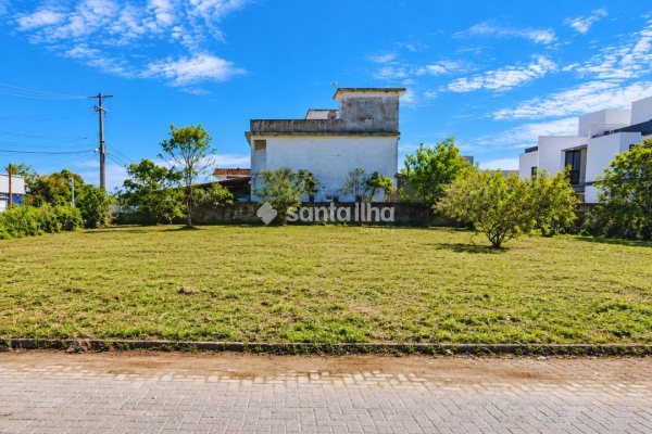 Terreno à venda com 475m² no bairro Ribeirão da Ilha em Florianópolis