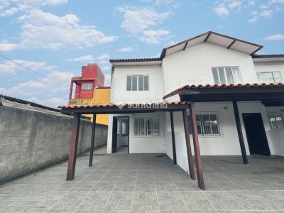 Casa à venda com 115m², 4 quartos, 1 vaga no bairro Campeche Leste em Florianópolis - Foto 2