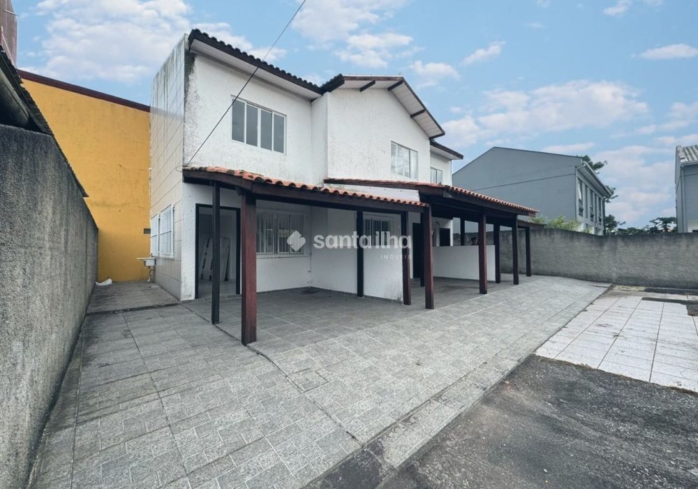 Casa à venda com 115m², 4 quartos, 1 vaga no bairro Campeche Leste em Florianópolis - Foto 1