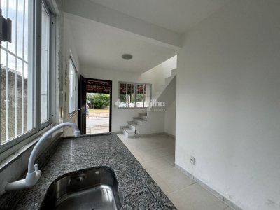 Casa à venda com 115m², 4 quartos, 1 vaga no bairro Campeche Leste em Florianópolis - Foto 10