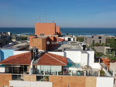 Apartamento à venda com 161m², 3 quartos, 1 suíte, 1 vaga no bairro Novo Campeche em Florianópolis - Foto 2