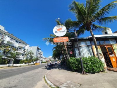 Casa para alugar com 350m², 7 quartos, 3 suítes, 2 vagas no bairro Novo Campeche em Florianópolis - Foto 13