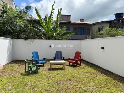 Casa à venda com 157m², 3 quartos, 3 suítes, 2 vagas no bairro Campeche em Florianópolis - Foto 5