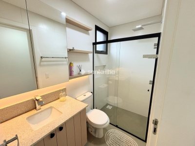 Casa à venda com 157m², 3 quartos, 3 suítes, 2 vagas no bairro Campeche em Florianópolis - Foto 19