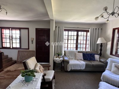 Casa à venda com 135m², 3 quartos, 1 suíte, 4 vagas no bairro Ribeirão da Ilha em Florianópolis - Foto 4