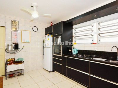 Casa à venda com 219m², 3 quartos, 1 suíte, 2 vagas no bairro Campeche em Florianópolis - Foto 3