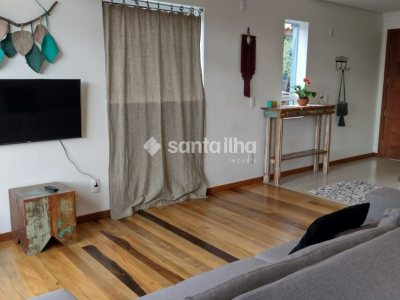 Casa à venda com 186m², 4 quartos, 1 suíte, 3 vagas no bairro Campeche em Florianópolis - Foto 2