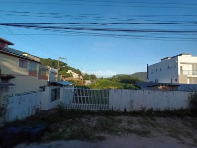 Terreno à venda com 5.947m² no bairro Campeche em Florianópolis - Foto 2