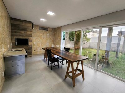 Casa à venda com 233m², 4 quartos, 2 suítes, 2 vagas no bairro Ribeirão da Ilha em Florianópolis - Foto 14