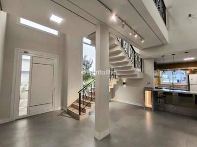 Casa à venda com 233m², 4 quartos, 2 suítes, 2 vagas no bairro Ribeirão da Ilha em Florianópolis - Foto 16