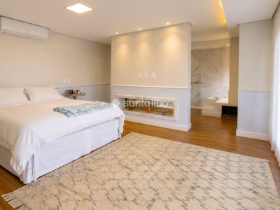 Casa à venda com 320m², 5 quartos, 2 suítes, 4 vagas no bairro Coqueiros em Florianópolis - Foto 17