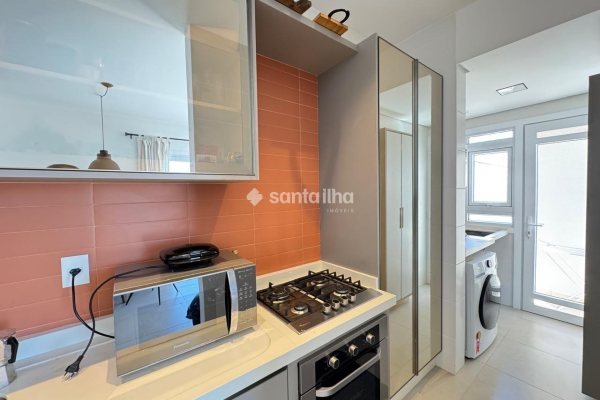 Cobertura à venda com 170m², 3 quartos, 1 suíte, 2 vagas no bairro Campeche em Florianópolis