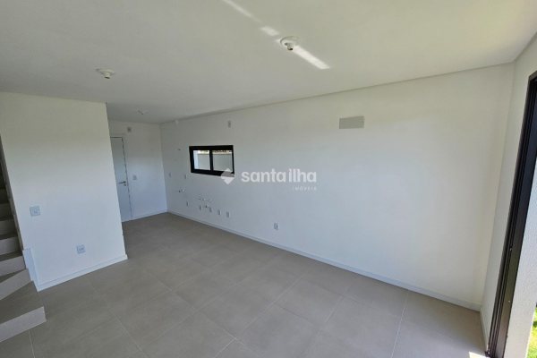 Casa à venda com 125m², 2 quartos, 2 suítes, 1 vaga no bairro Ribeirão da Ilha em Florianópolis