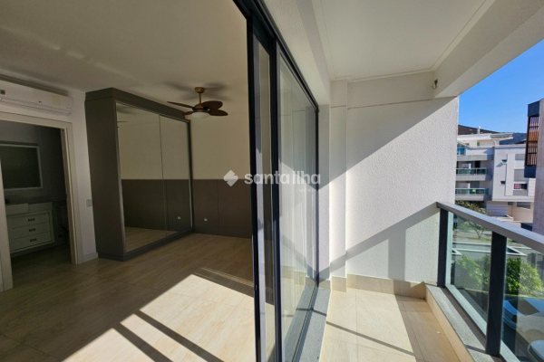 Studio para alugar ou comprar com 45m², 1 quarto, 1 vaga no bairro Novo Campeche em Florianópolis