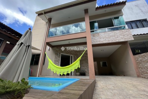 Casa para alugar com 146m², 2 quartos, 1 suíte, 2 vagas no bairro Lagoa da Conceição em Florianópolis