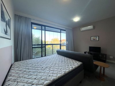 Studio à venda com 47m², 1 quarto, 1 vaga no bairro Campeche em Florianópolis - Foto 2