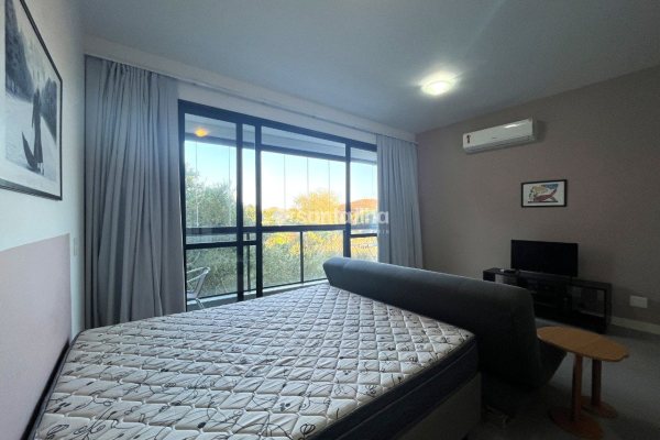 Studio à venda com 47m², 1 quarto, 1 vaga no bairro Campeche em Florianópolis
