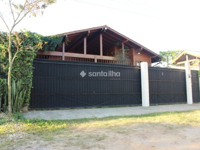 Casa à venda com 209m², 4 quartos, 1 suíte, 3 vagas no bairro Campeche em Florianópolis - Foto 42