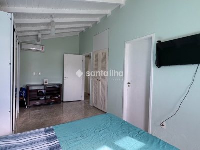 Casa à venda com 290m², 4 quartos, 2 suítes, 3 vagas no bairro Morro das Pedras em Florianópolis - Foto 16