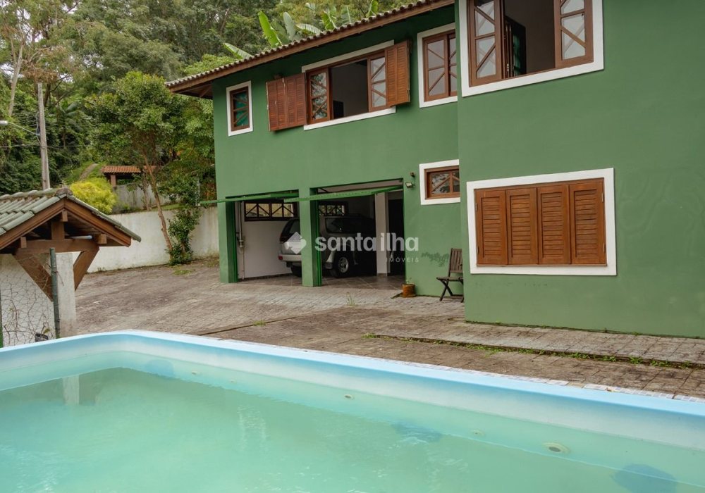 Casa à venda com 396m², 4 quartos, 4 suítes, 4 vagas no bairro Rio Tavares em Florianópolis - Foto 1