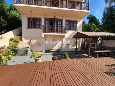 Casa à venda com 320m², 3 quartos, 1 suíte, 3 vagas no bairro Lagoa da Conceição em Florianópolis - Foto 28