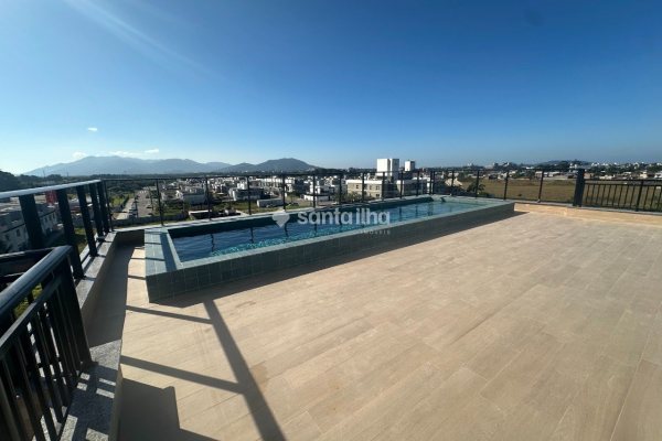 Loft à venda com 39m², 1 quarto, 1 vaga no bairro Ribeirão da Ilha em Florianópolis