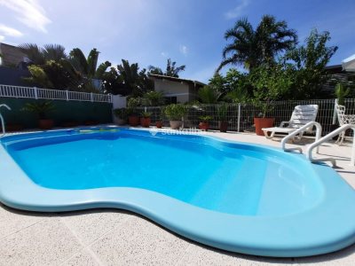 Casa em Condomínio à venda com 313m², 6 quartos, 6 suítes, 2 vagas no bairro Campeche em Florianópolis - Foto 22