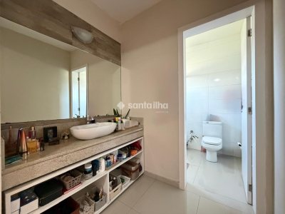 Casa em Condomínio à venda com 290m², 3 quartos, 3 suítes, 2 vagas no bairro Campeche em Florianópolis - Foto 14