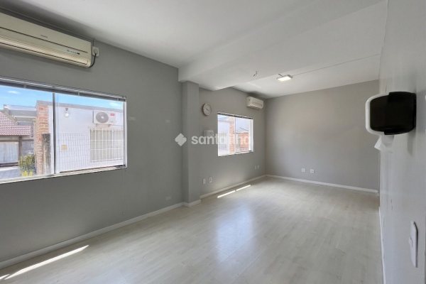 Loja para alugar com 60m², 3 vagas no bairro Campeche em Florianópolis