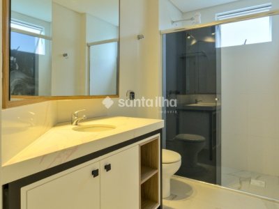 Apartamento à venda com 81m², 2 quartos, 1 suíte, 1 vaga no bairro Coqueiros em Florianópolis - Foto 4
