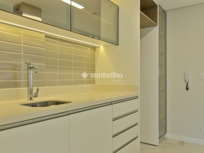 Apartamento à venda com 81m², 2 quartos, 1 suíte, 1 vaga no bairro Coqueiros em Florianópolis - Foto 10