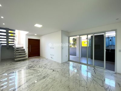Casa em Condomínio para alugar com 140m², 2 quartos, 2 vagas no bairro Campeche em Florianópolis - Foto 3