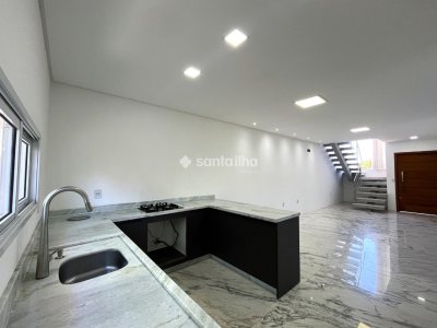 Casa em Condomínio para alugar com 140m², 2 quartos, 2 vagas no bairro Campeche em Florianópolis - Foto 9