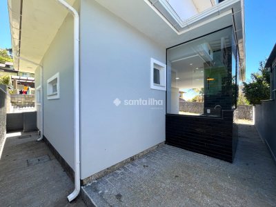 Casa em Condomínio para alugar com 140m², 2 quartos, 2 vagas no bairro Campeche em Florianópolis - Foto 30